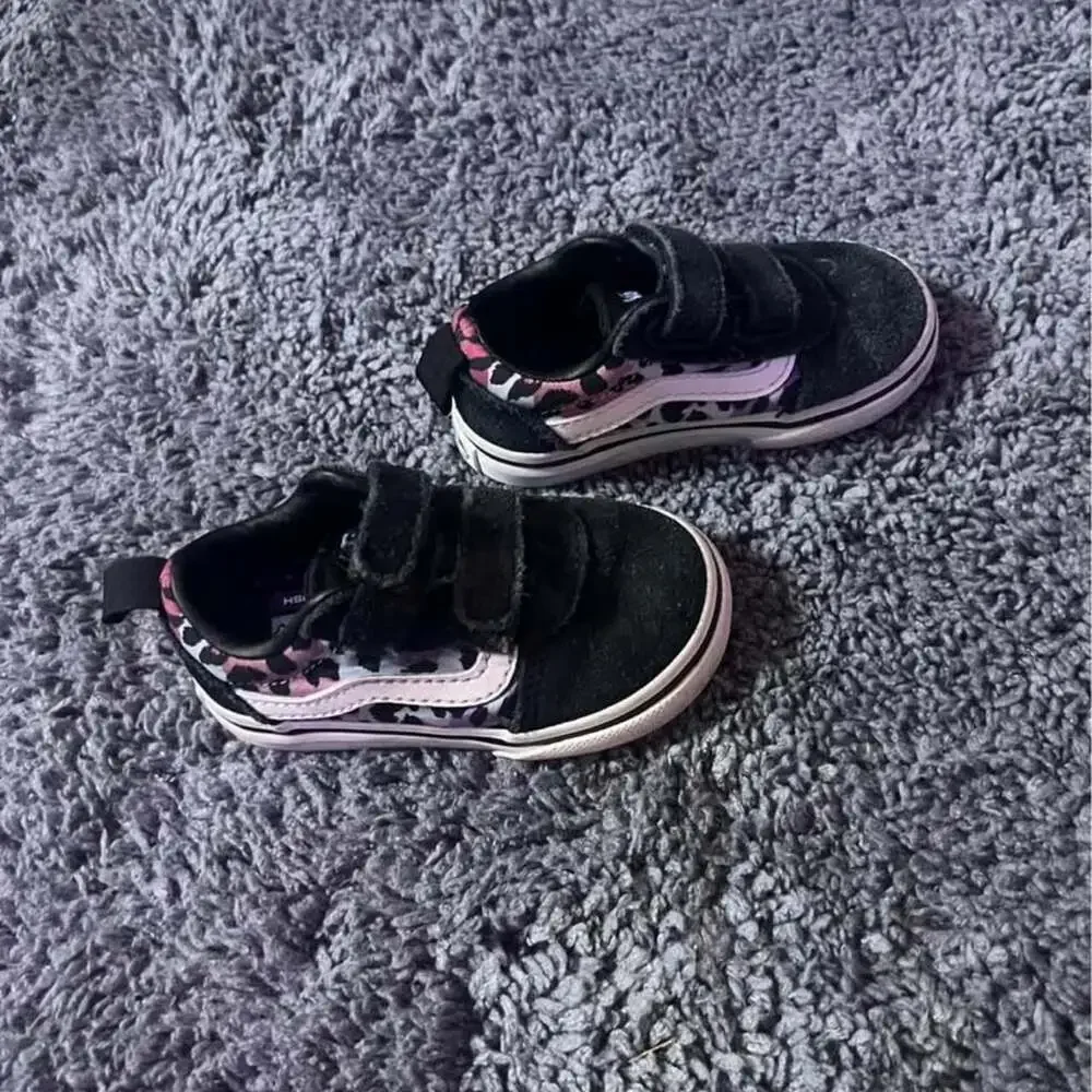Vans Old Skool V Toddler Rainbow Leopard Sneakers
